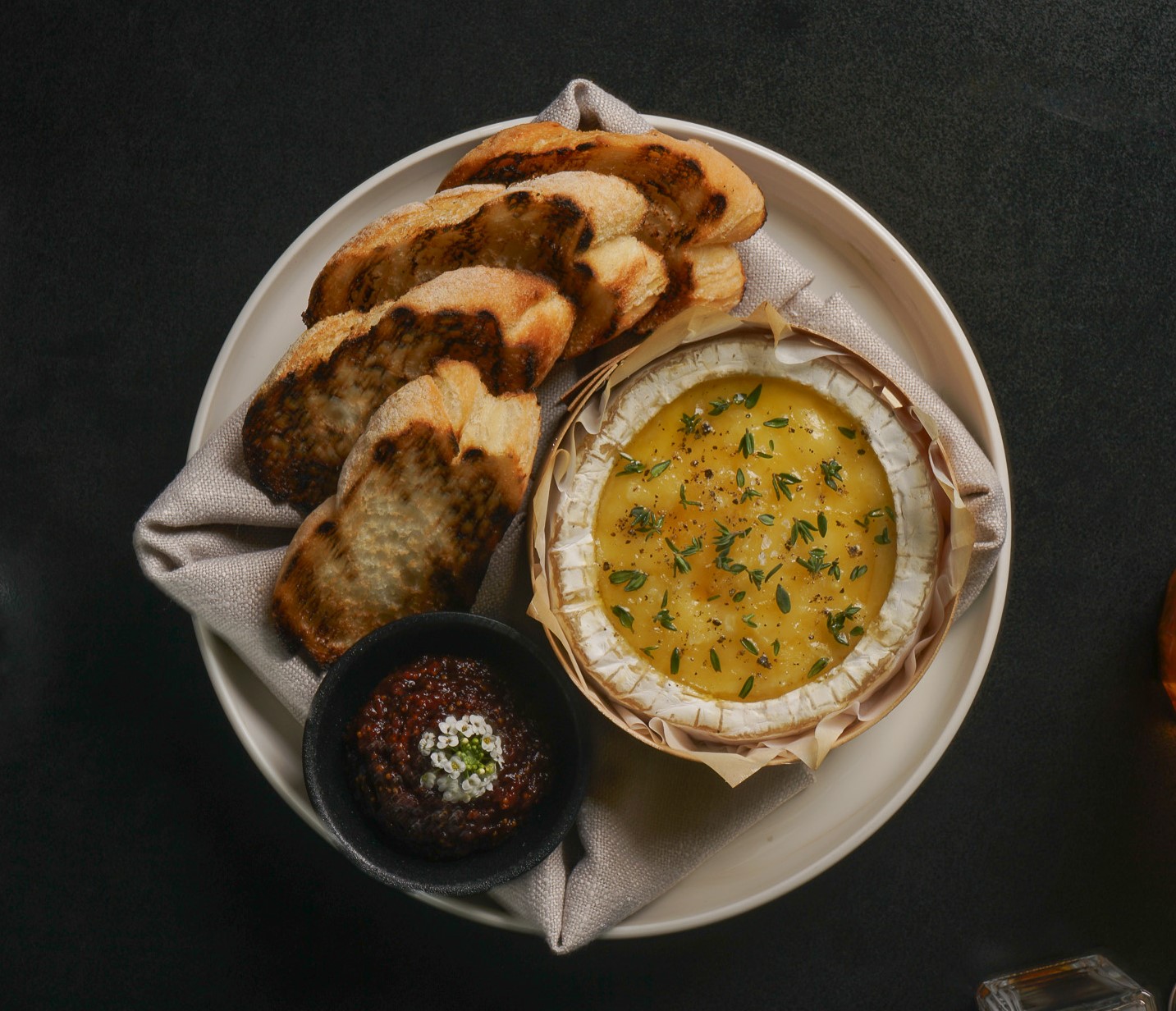 Baked brie and negroni cocktails at Jackalope Hotel